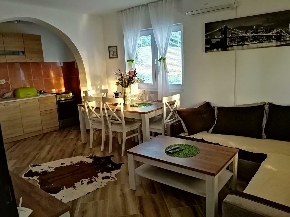 Apartman Nikocevic Dobra Voda Exterior photo